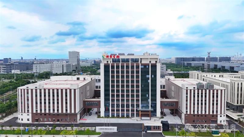 1730973835101398.jpg 640.jpg